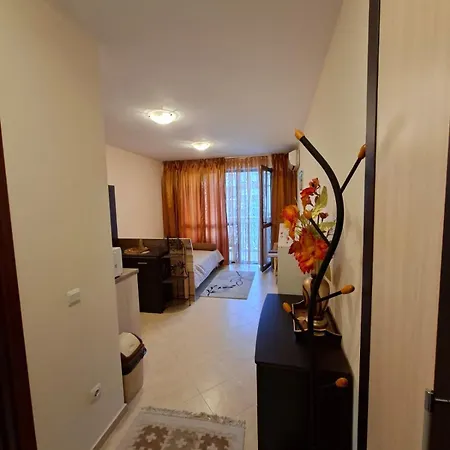 Cascadas 2 Apartment *